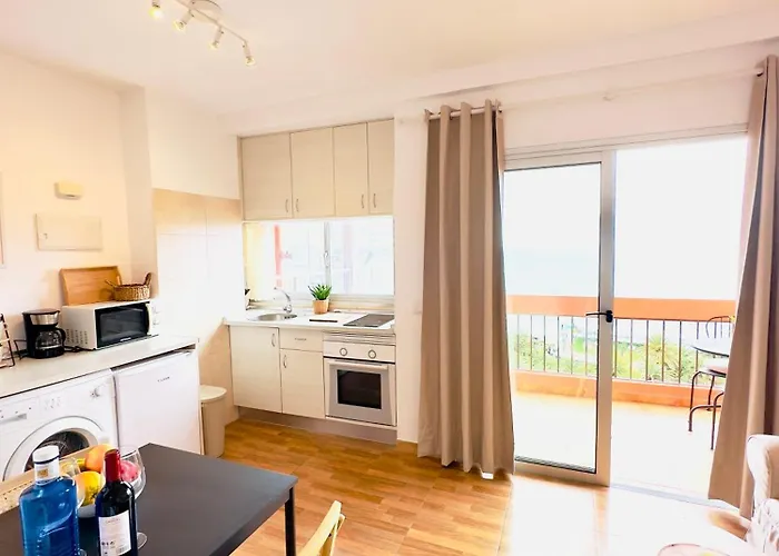 Coqueto Estudio Con Vista Al Mar Apartamento